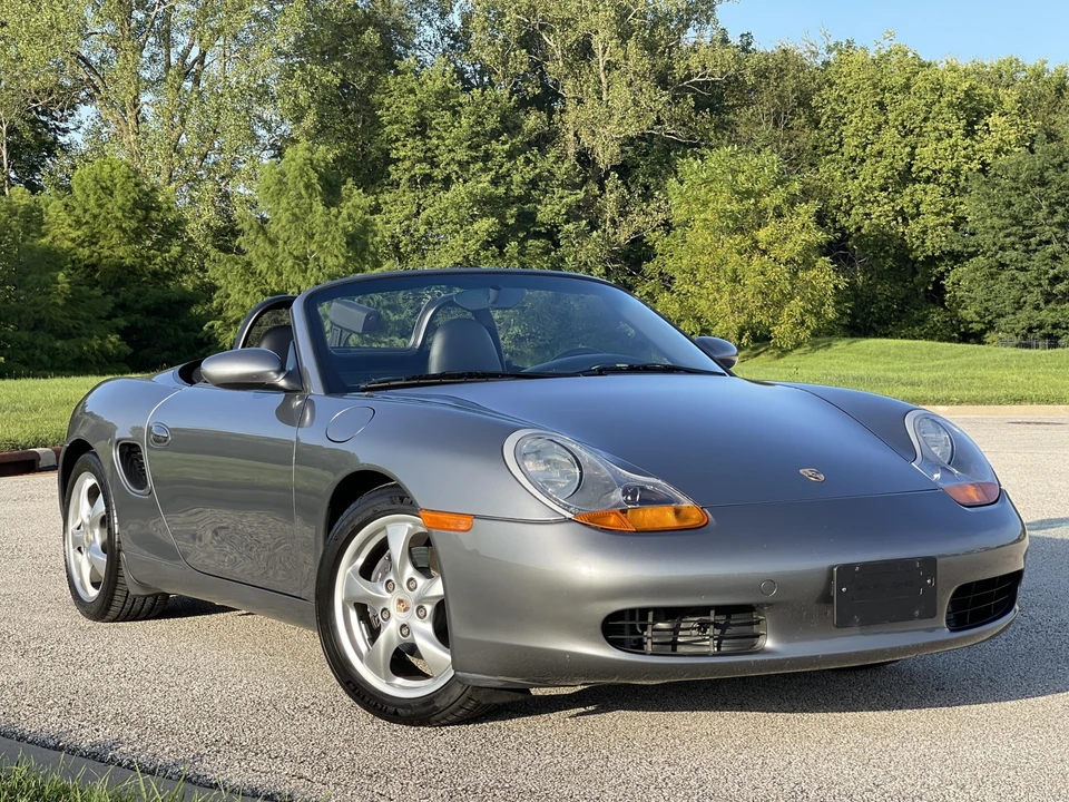 2001 Porsche 986 Boxster - Image 28 of 31