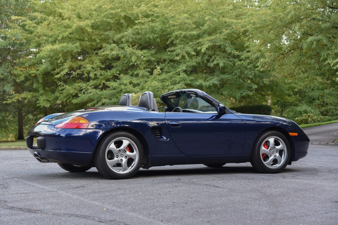 2001 Porsche 986 Boxster S - Image 14 of 31
