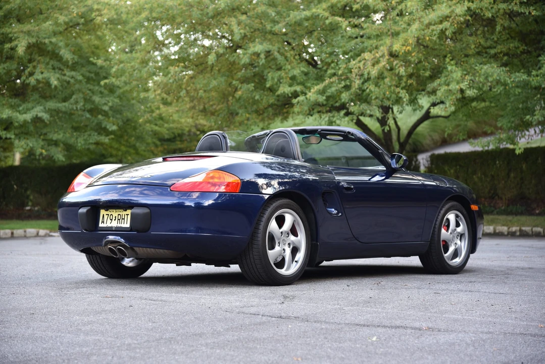2001 Porsche 986 Boxster S - Image 13 of 31