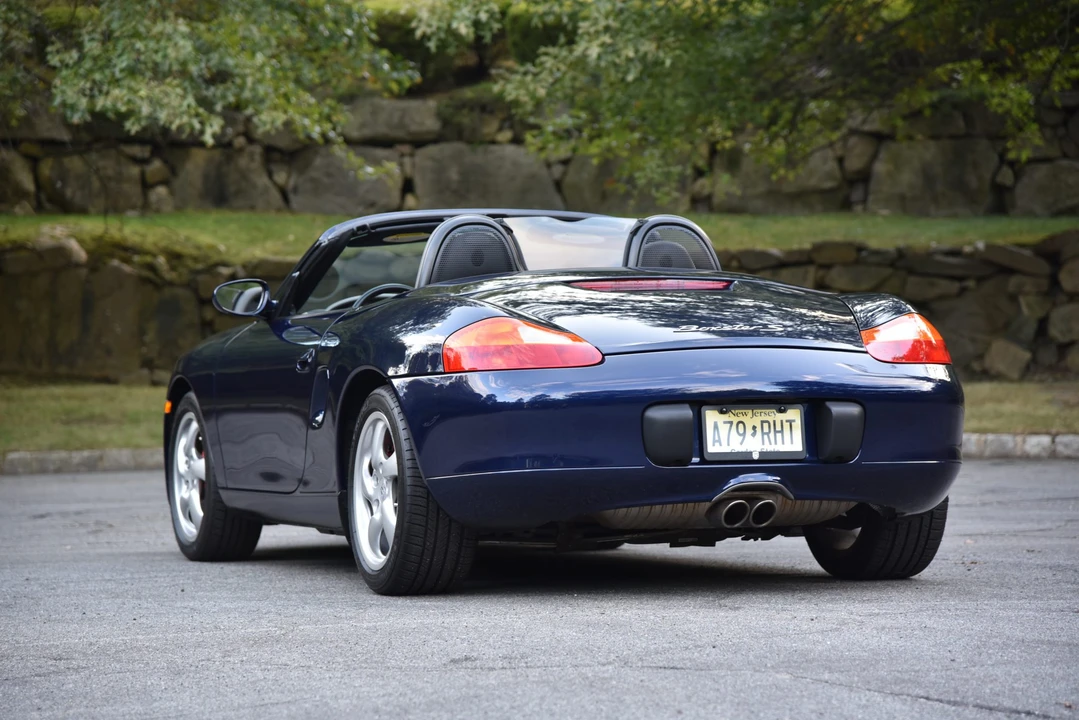 2001 Porsche 986 Boxster S - Image 9 of 31