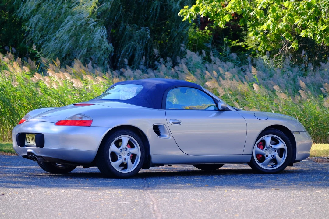 2001 Porsche 986 Boxster S - Image 8 of 31
