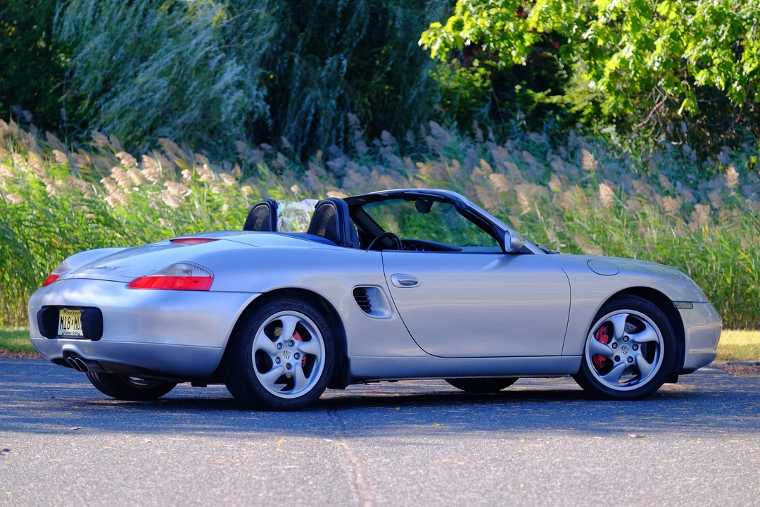 2001 Porsche 986 Boxster S - Image 7 of 31