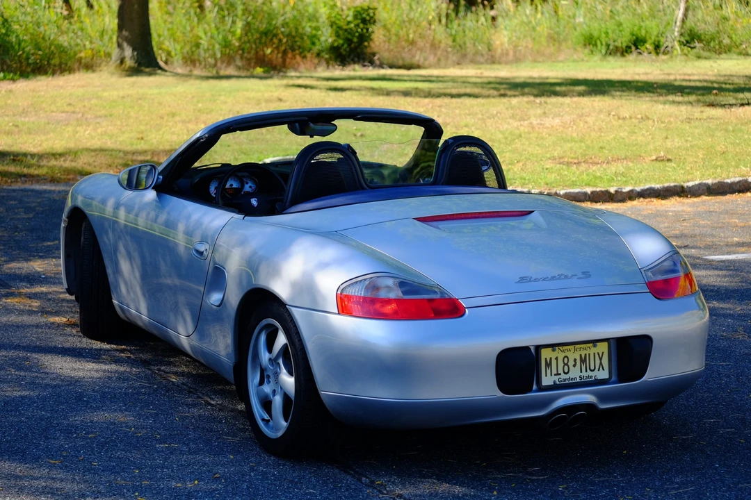 2001 Porsche 986 Boxster S - Image 10 of 31