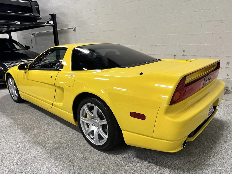 2002 Acura NA2 NSX - Image 23 of 31