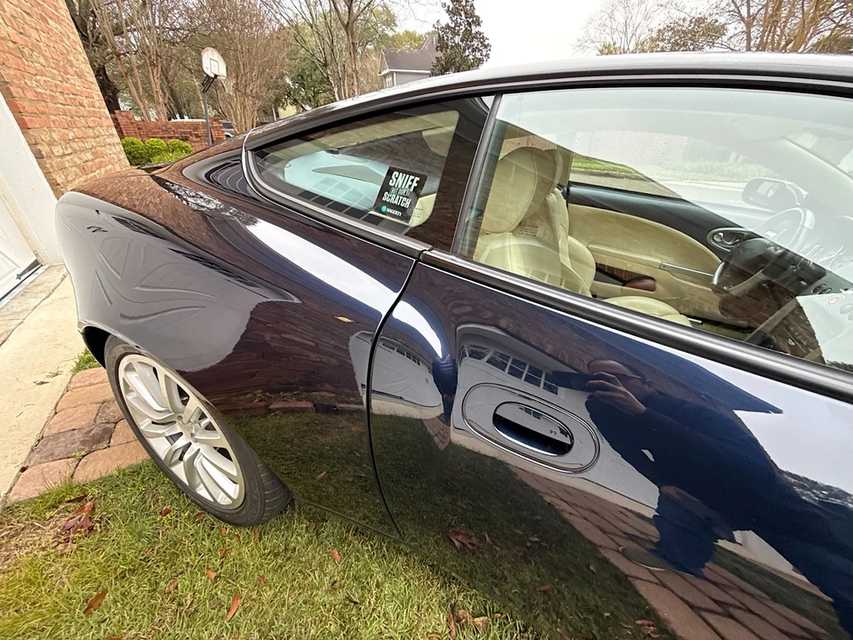 2002 Aston Martin Vanquish 1st Gen - Image 29 of 31