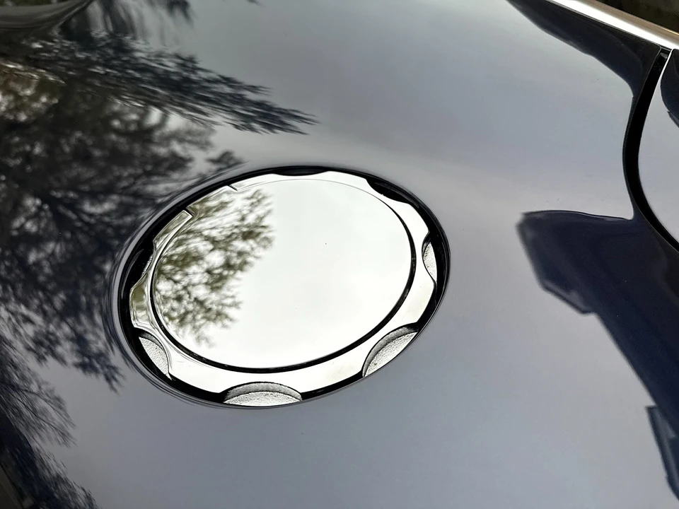 2002 Aston Martin Vanquish 1st Gen - Image 21 of 31