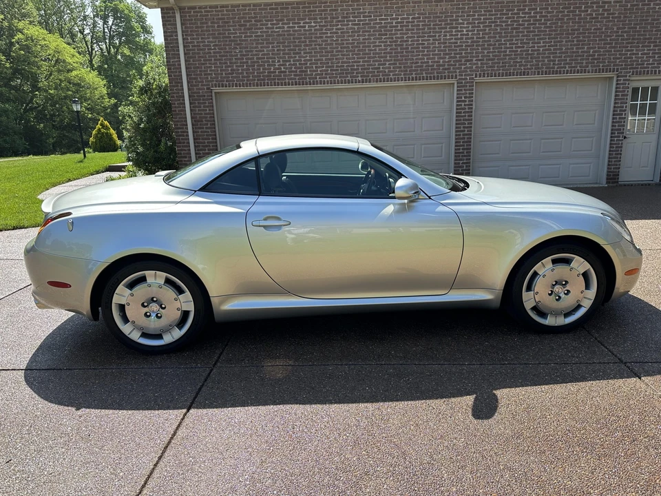 2002 Lexus SC430 - Image 13 of 31