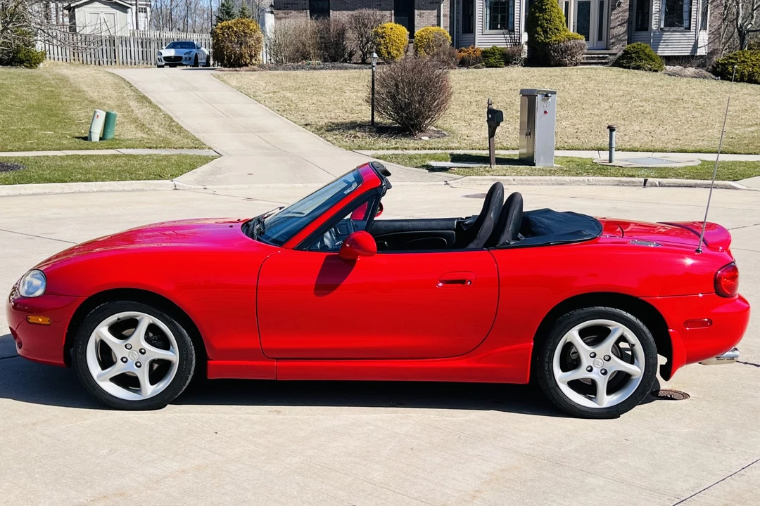 2002 Mazda NB MX-5 Miata - Image 31 of 31
