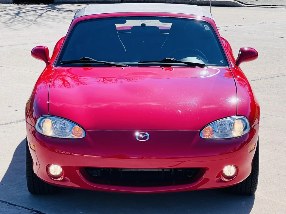 2002 Mazda NB MX-5 Miata - Image 19 of 31