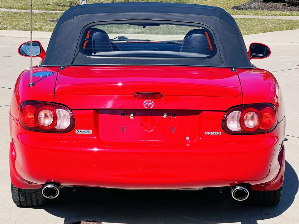 2002 Mazda NB MX-5 Miata - Image 10 of 31