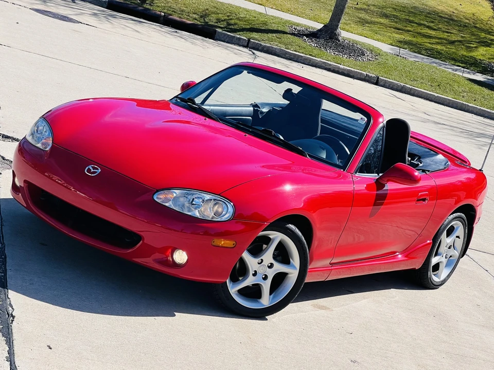 2002 Mazda NB MX-5 Miata - Image 21 of 31