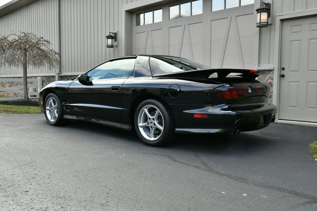 2002 Pontiac Firebird Trans Am 4th Gen - Image 5 of 31