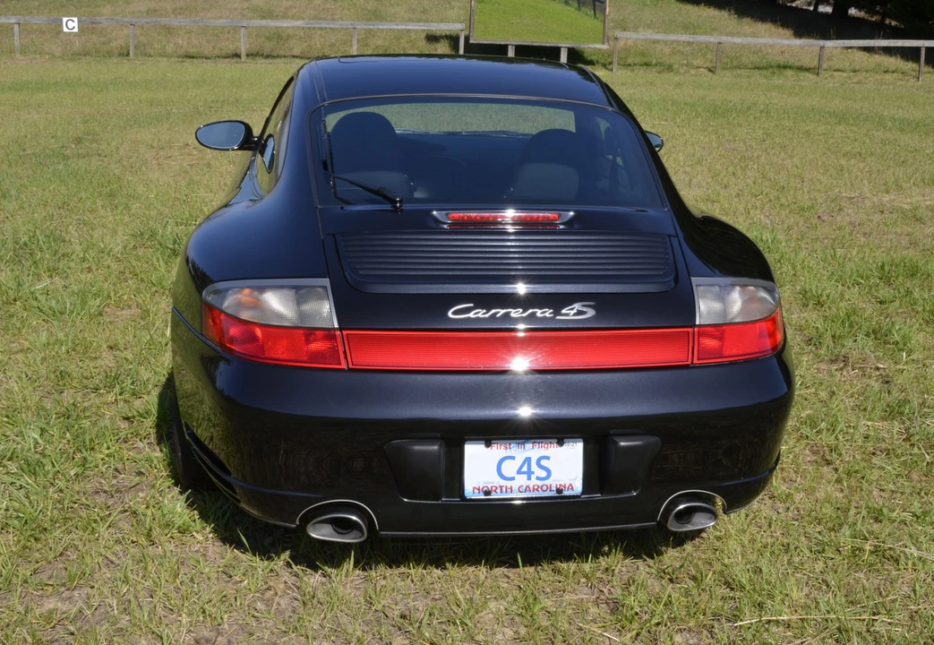 2002 Porsche 996 Carrera 4S - Image 5 of 31