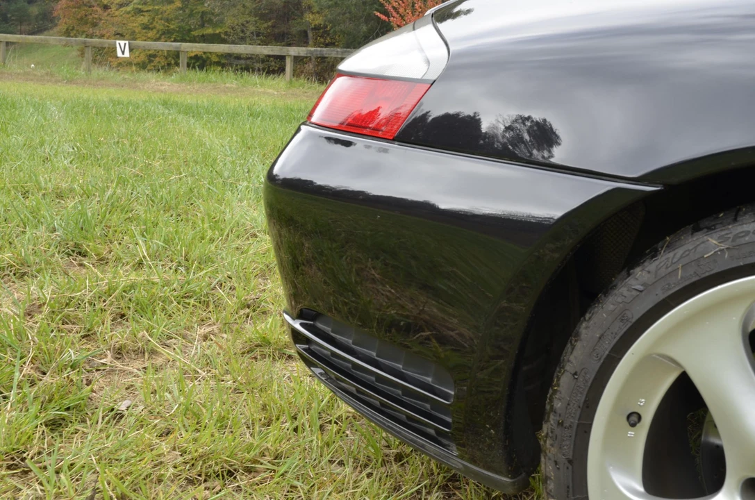 2002 Porsche 996 Carrera 4S - Image 24 of 31