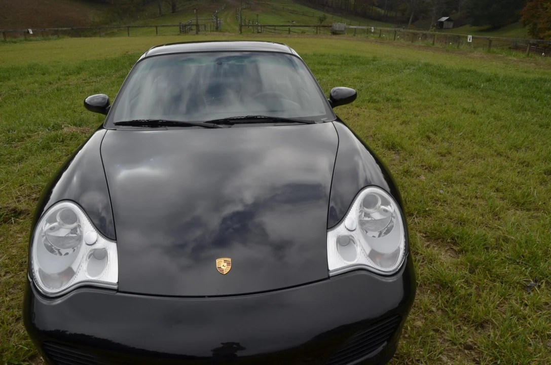 2002 Porsche 996 Carrera 4S - Image 12 of 31