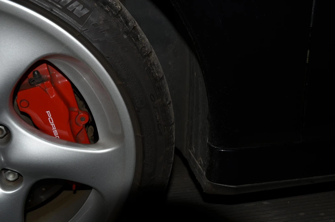 2002 Porsche 996 Carrera 4S - Image 28 of 31