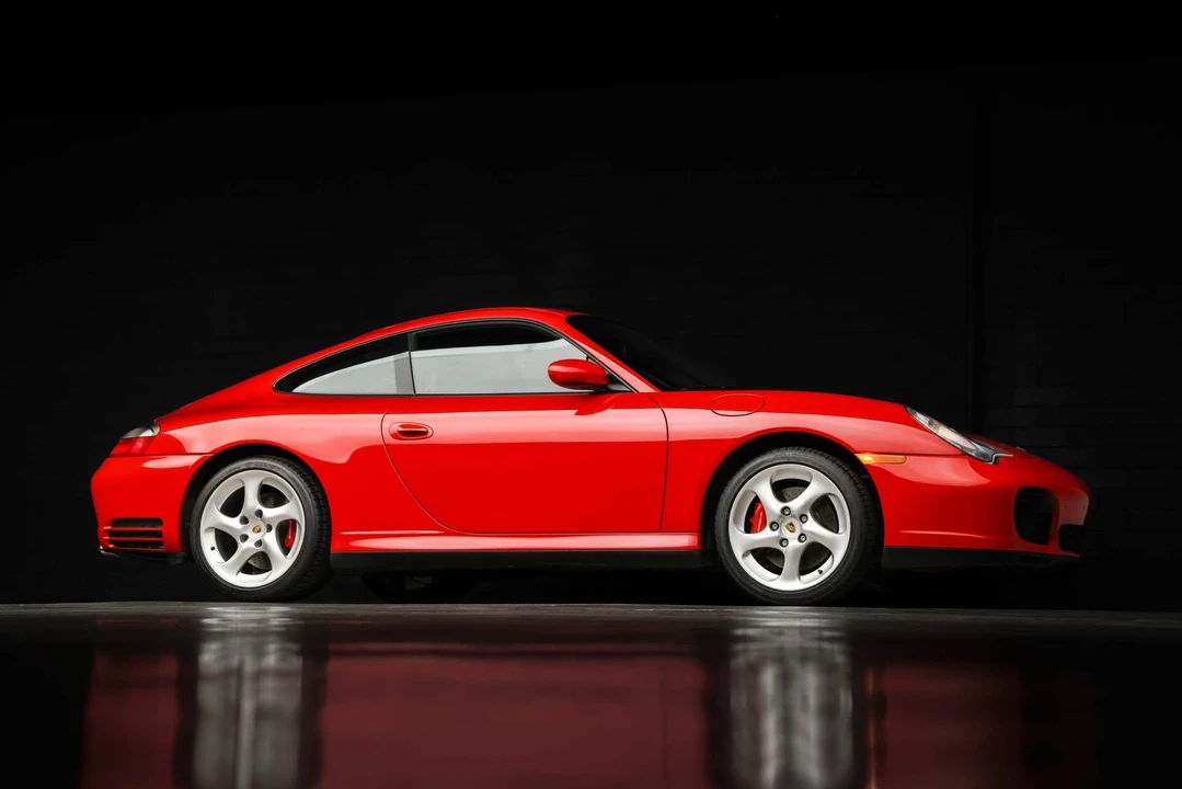 2002 Porsche 996 Carrera 4S - Image 12 of 31