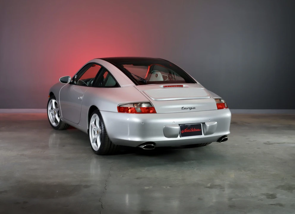 2002 Porsche 996 Carrera - Image 9 of 31
