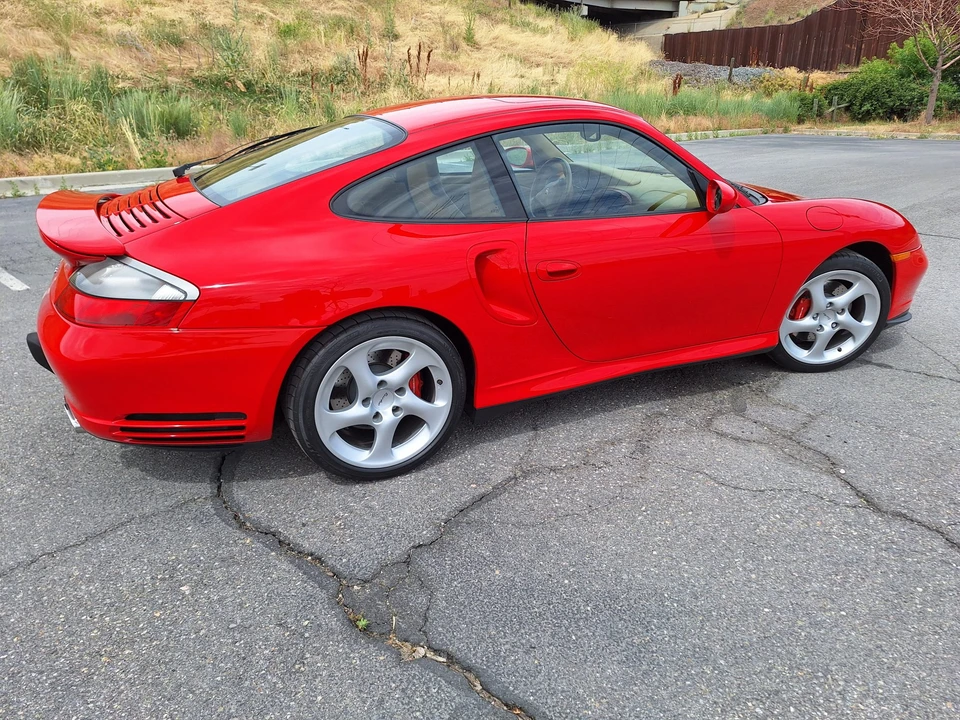 2002 Porsche 996 Turbo - Image 11 of 31