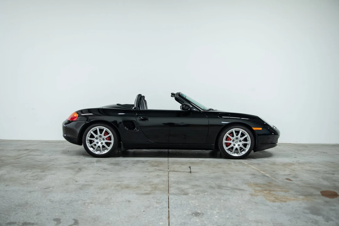 2002 Porsche 986 Boxster S - Image 17 of 31