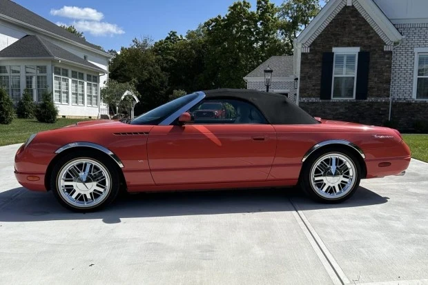 2003 Ford Thunderbird 11th Gen - Image 3 of 9
