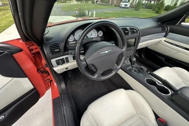 2003 Ford Thunderbird 11th Gen - Image 6 of 9
