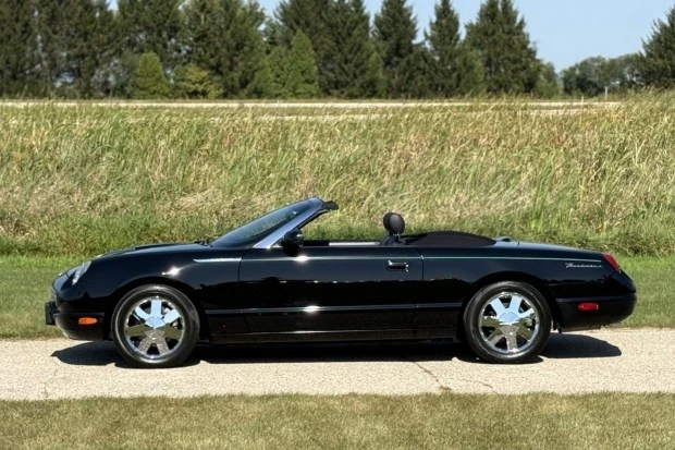 2003 Ford Thunderbird 11th Gen - Image 3 of 7