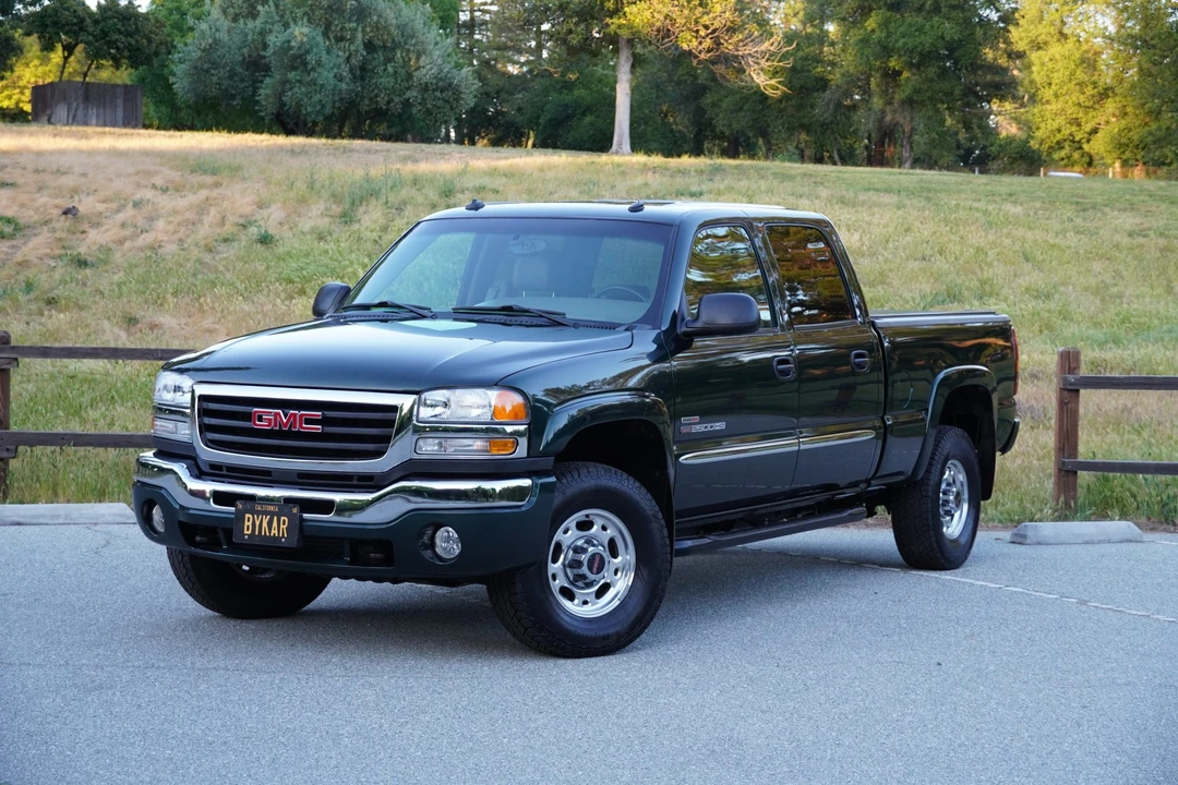 2003 GMC Sierra Heavy Duty 2nd Gen - Image 10 of 31