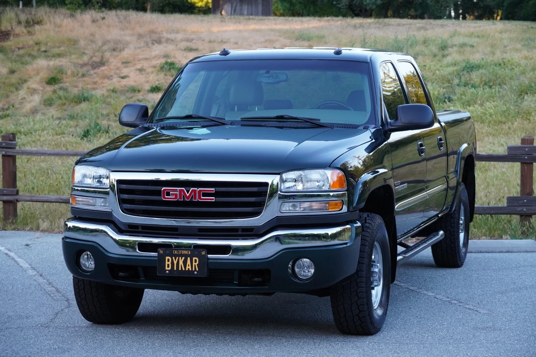 2003 GMC Sierra Heavy Duty 2nd Gen - Image 4 of 31