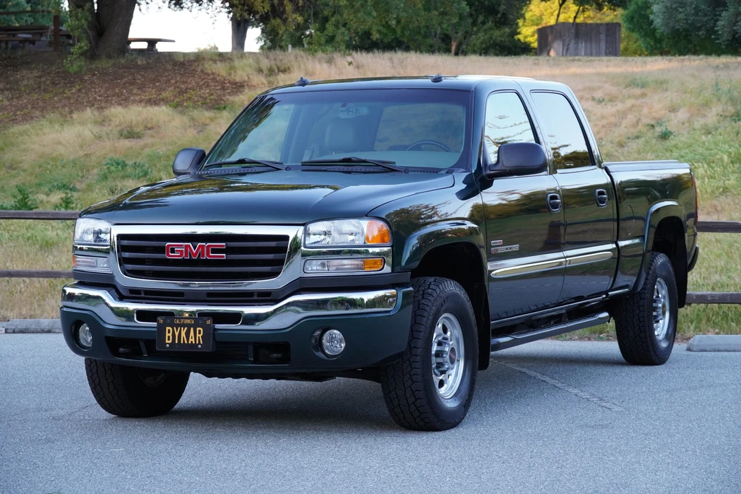 2003 GMC Sierra Heavy Duty 2nd Gen - Image 6 of 31