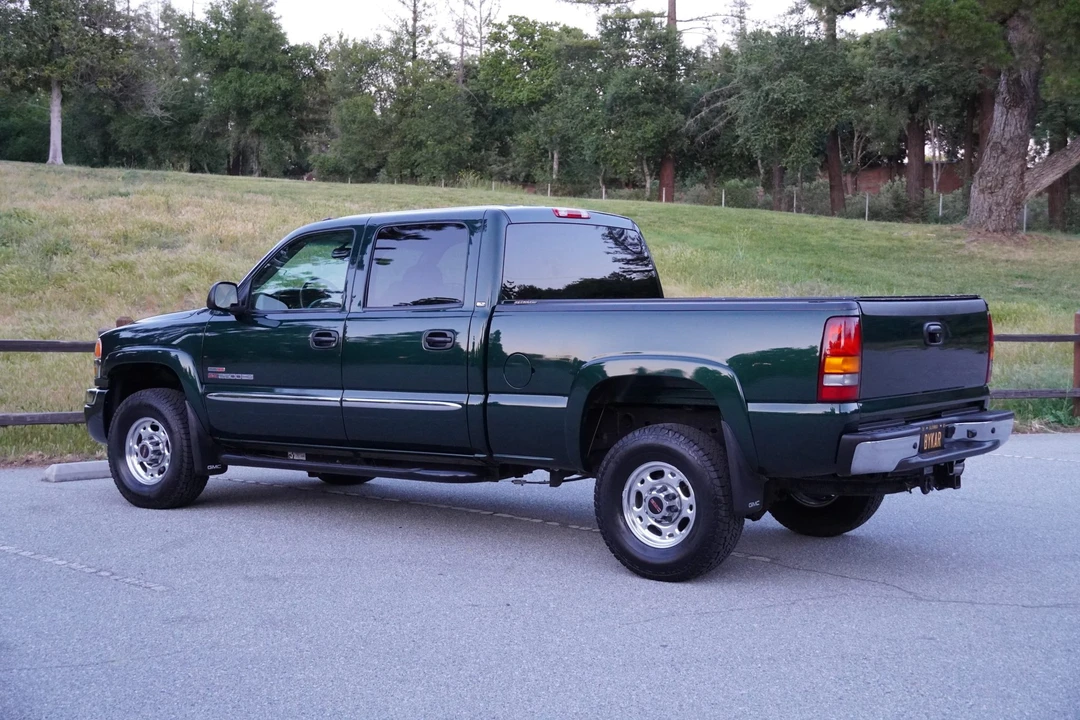 2003 GMC Sierra Heavy Duty 2nd Gen - Image 16 of 31