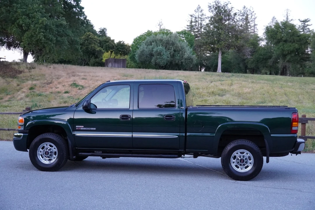 2003 GMC Sierra Heavy Duty 2nd Gen - Image 14 of 31