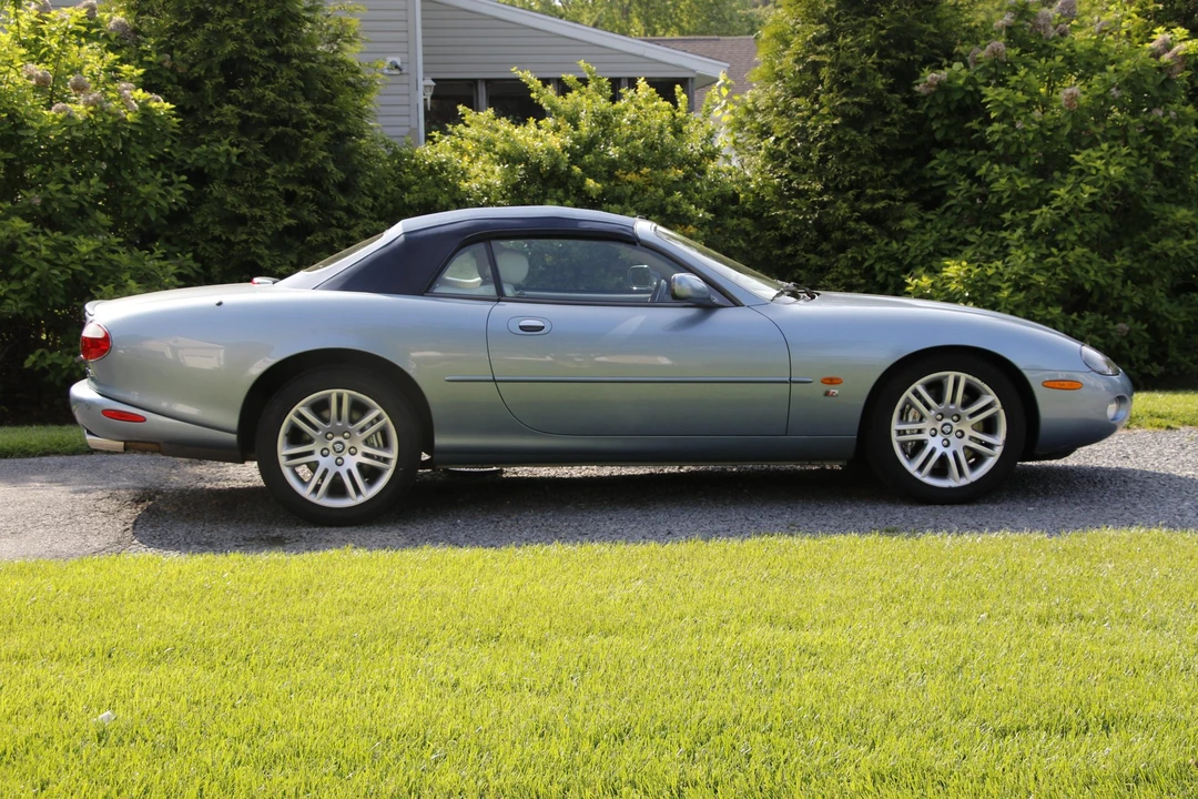 2003 Jaguar X100 XKR - Image 13 of 31