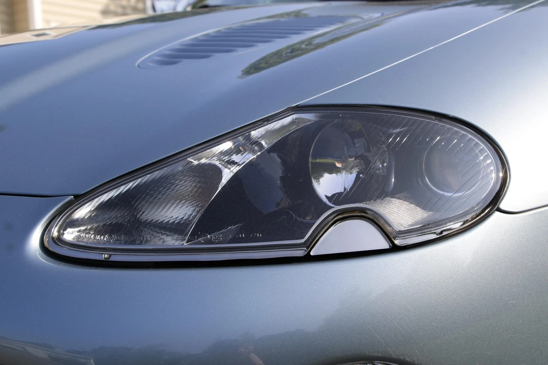 2003 Jaguar X100 XKR - Image 26 of 31