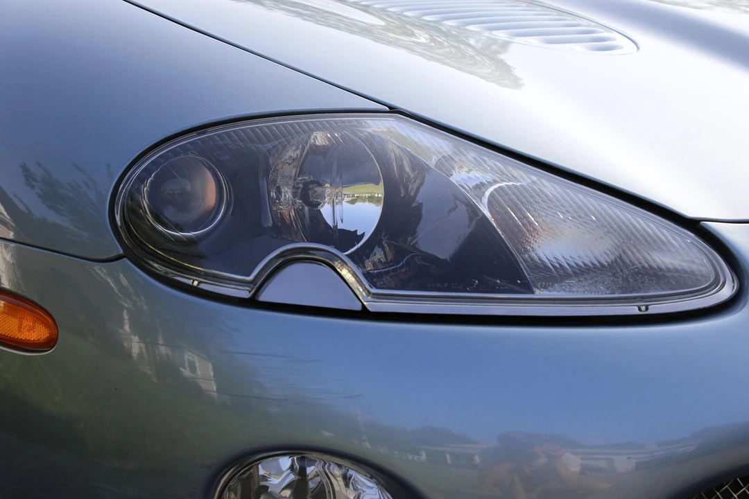 2003 Jaguar X100 XKR - Image 25 of 31
