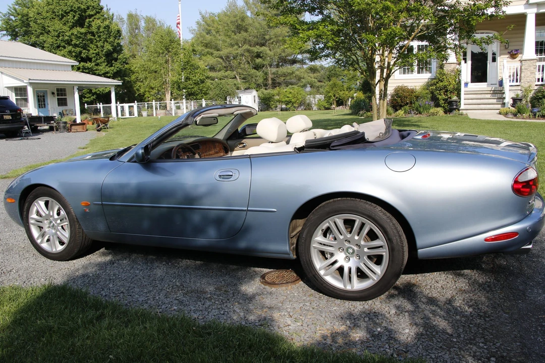 2003 Jaguar X100 XKR - Image 8 of 31