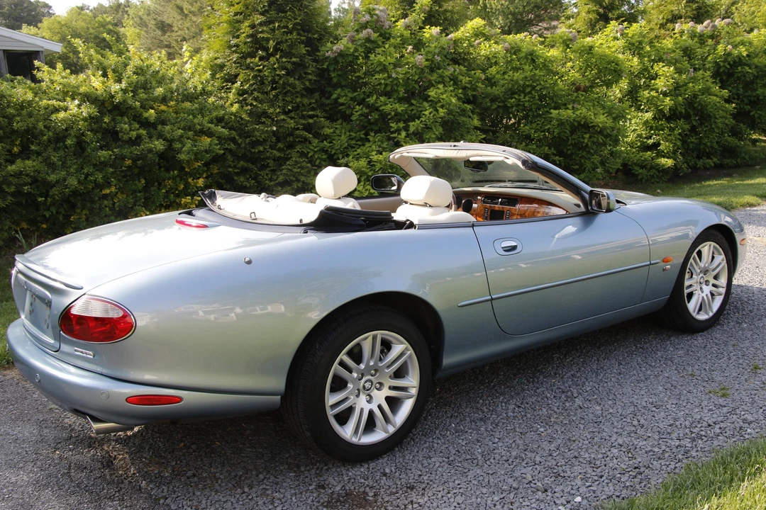 2003 Jaguar X100 XKR - Image 12 of 31