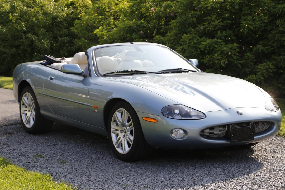 2003 Jaguar X100 XKR - Image 18 of 31