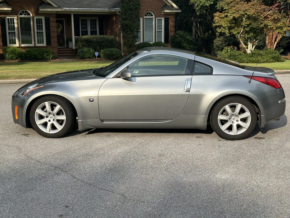 2003 Nissan 350Z 5th Gen - Image 2 of 31