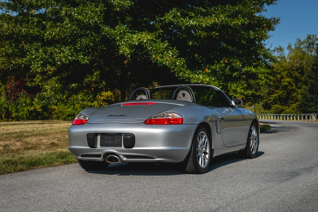 2003 Porsche 986 Boxster - Image 16 of 31