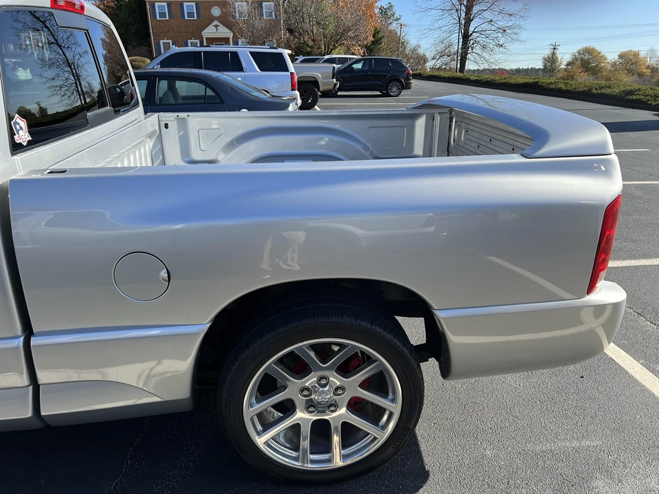 2004 Dodge Ram SRT-10 3rd Gen - Image 22 of 31