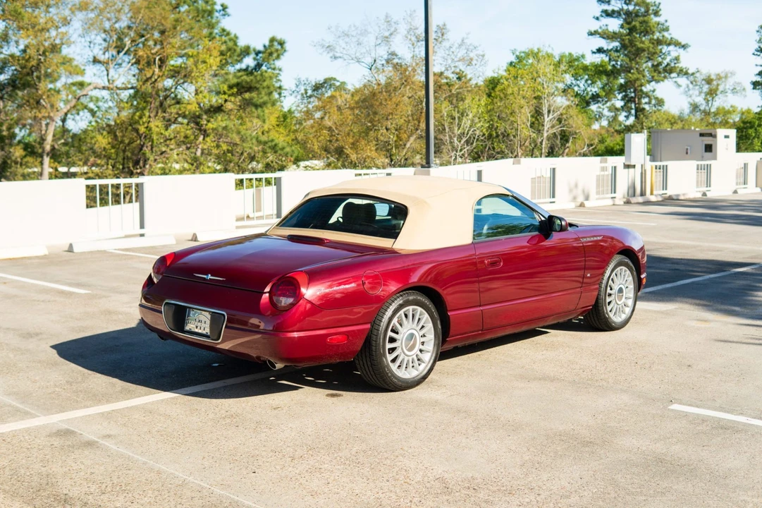 2004 Ford Thunderbird 11th Gen - Image 2 of 7