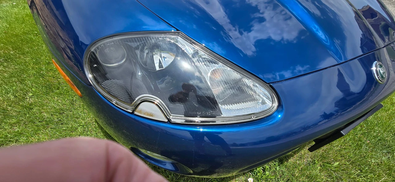 2004 Jaguar X100 XKR - Image 16 of 31