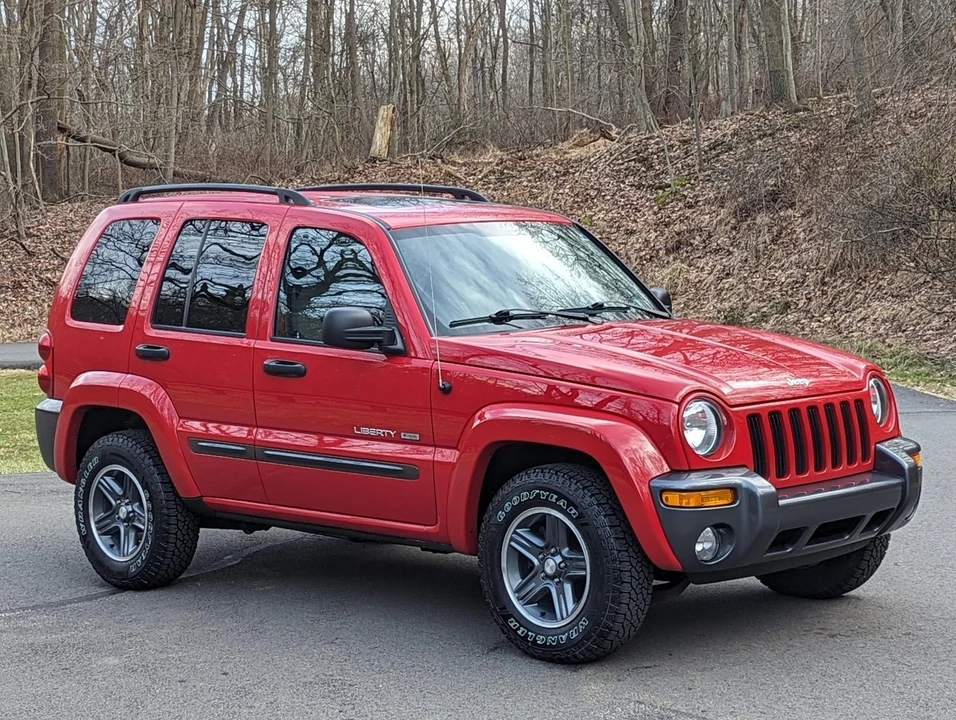 2004 Jeep KJ Liberty - Image 11 of 31