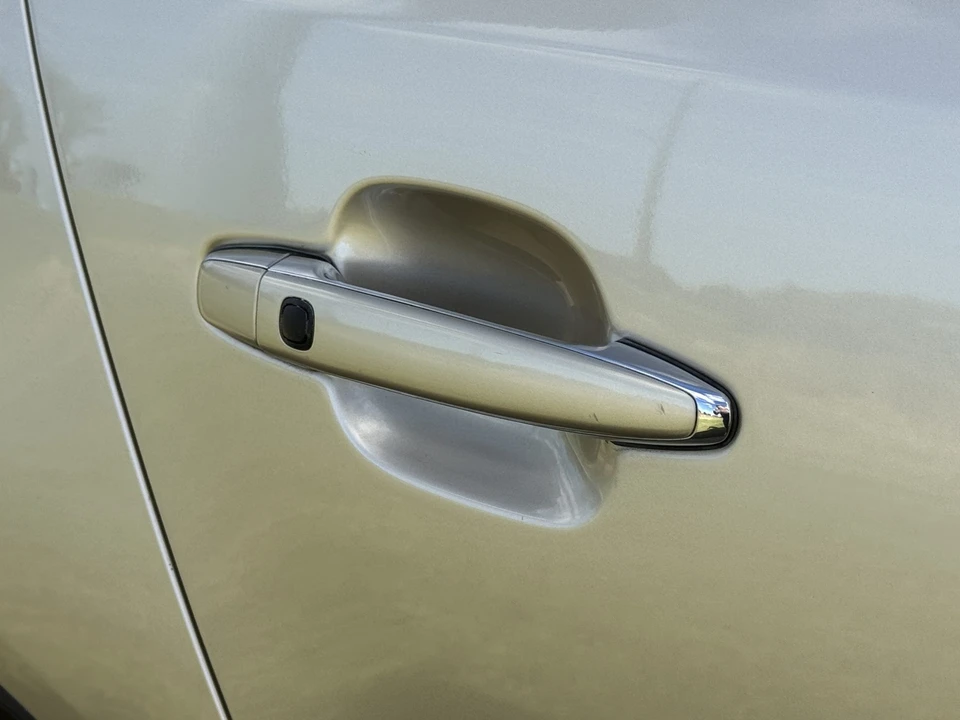 2004 Lexus LS 3rd Gen - Image 30 of 31
