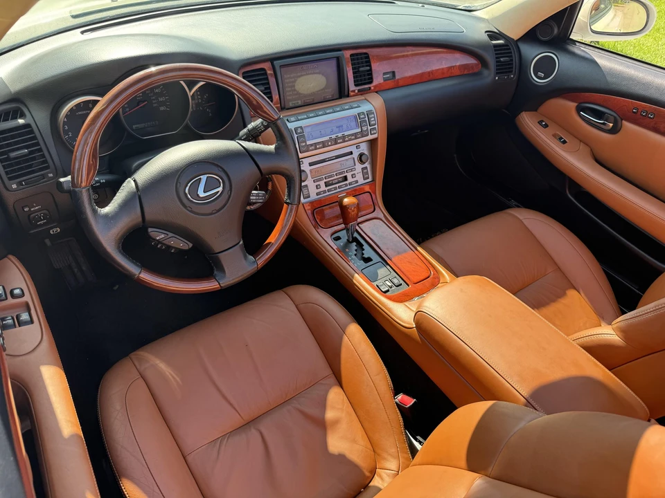 2004 Lexus SC430 - Image 28 of 31