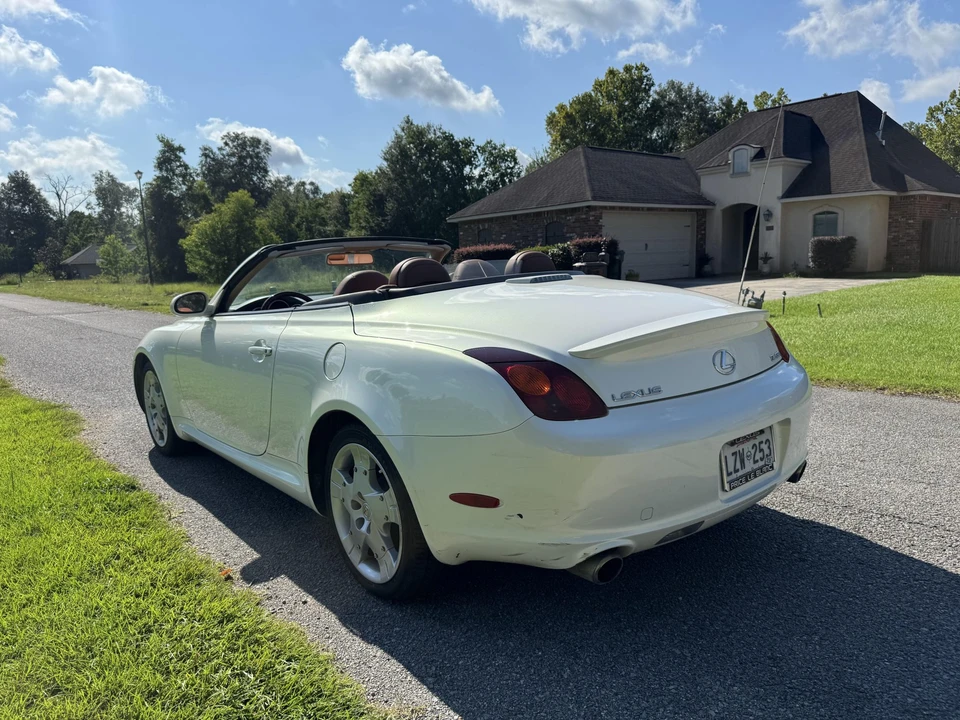 2004 Lexus SC430 - Image 17 of 31