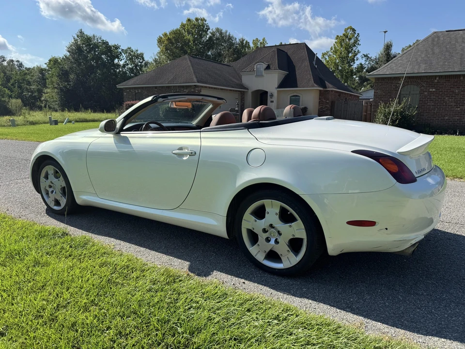2004 Lexus SC430 - Image 18 of 31