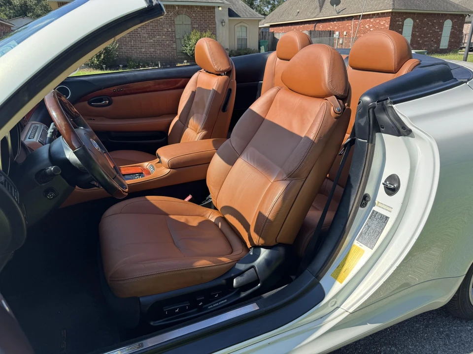 2004 Lexus SC430 - Image 25 of 31
