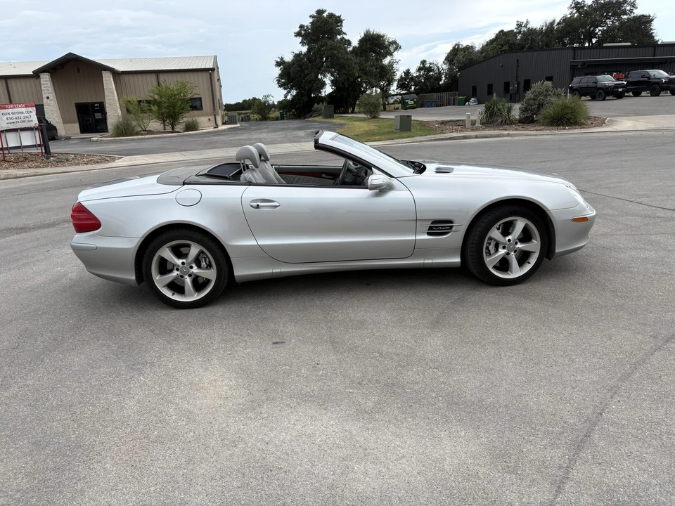 2004 Mercedes-Benz R230 SL-Class - Image 10 of 31